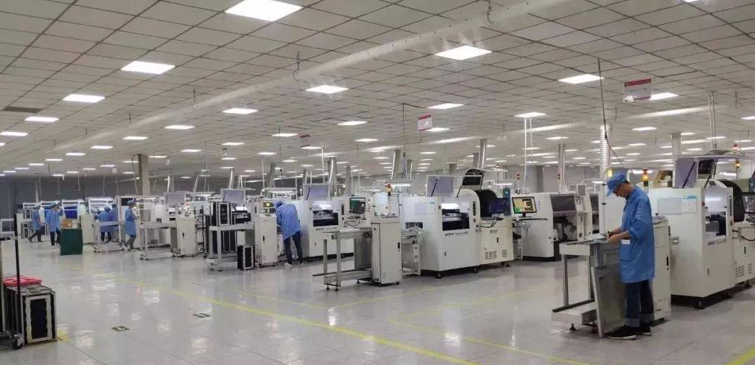 全球電子代工廠排名:前十名中企占6席,比亞迪第六,榜首富士康